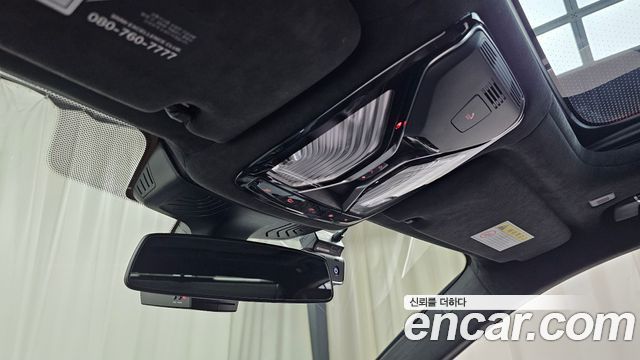 BMW 7 Series (G11) 740Li xDrive Design Pure Excellence 2020 — фото 17
