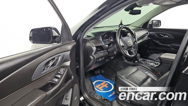 Chevrolet Traverse 3.6 AWD Premier 2020 — фото 10