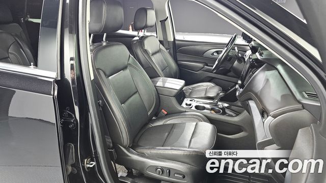 Chevrolet Traverse 3.6 AWD Premier 2020 — фото 26