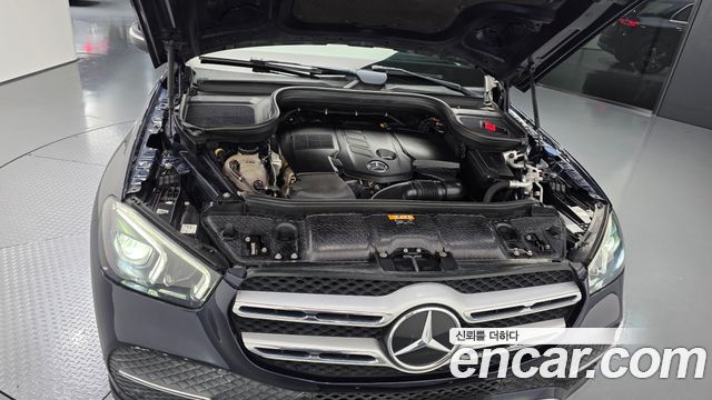 Mercedes-Benz GLE-Class (W167) GLE300d 4MATIC 2019 — фото 6