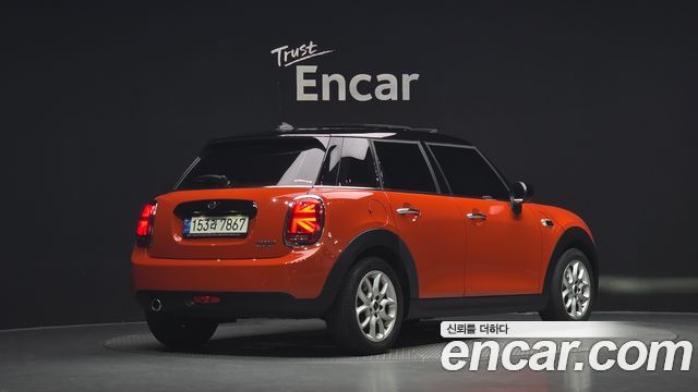 MINI Cooper 5Door HIGH 3rd 2021 — фото 2