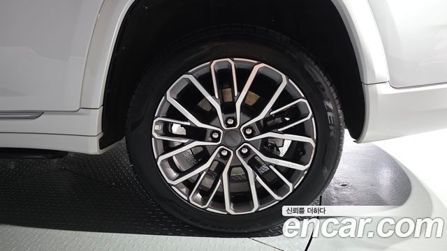 Jeep Grand Cherokee (WL) L 3.6 Summit Reserve 2023 — фото 21