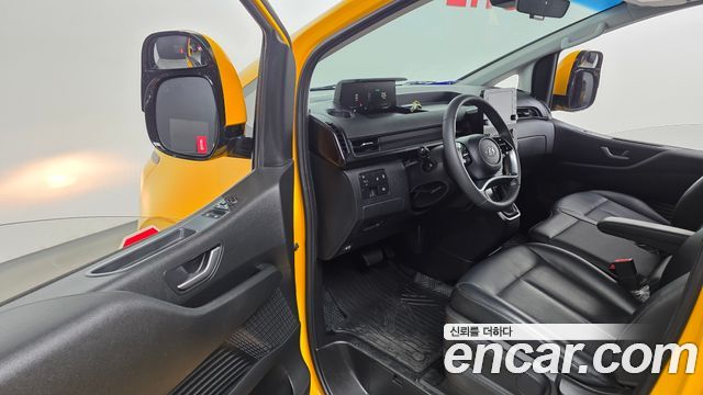 Hyundai Staria L3.5  Kinder Safety Car 11-Seater 2023 — фото 10