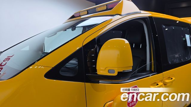 Hyundai Staria L3.5  Kinder Safety Car 11-Seater 2023 — фото 31