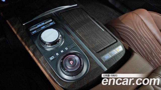 Genesis G80 (RG3) Gasoline 2.5 Turbo 2WD 2024 — фото 9