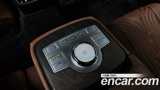 Genesis G80 (RG3) Gasoline 2.5 Turbo 2WD 2024 — фото 17