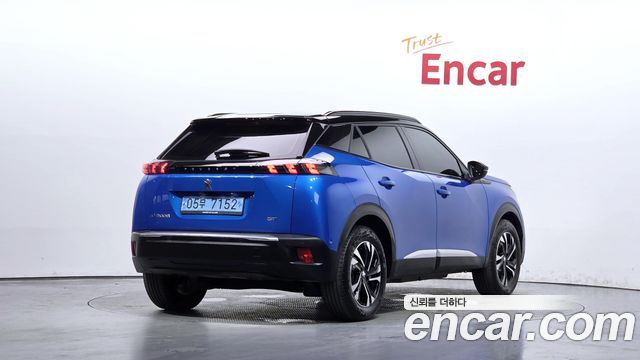 Peugeot e-2008 (II) EV GT 2023 — фото 2