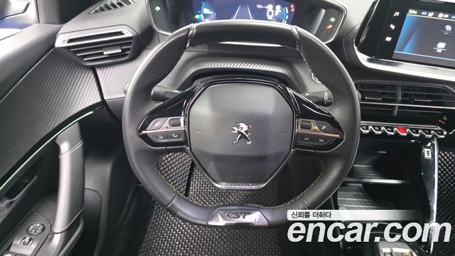 Peugeot e-2008 (II) EV GT 2023 — фото 18