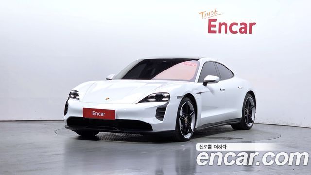 Porsche Taycan GTS 2024 — фото 11