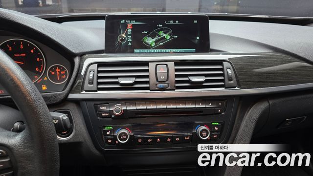 BMW 3 Series GT (F34) GT 320d xDrive 2016 — фото 14