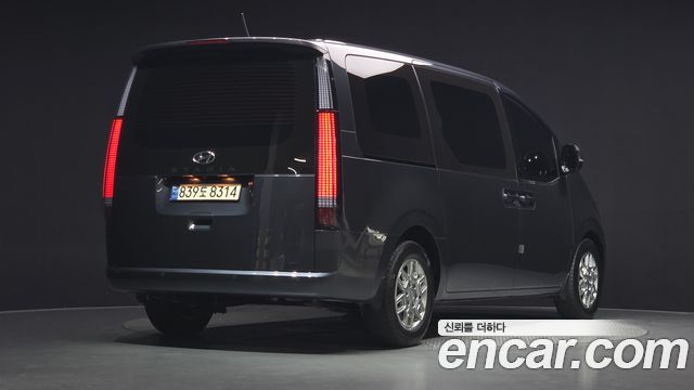 Hyundai Staria Cargo 5-Seater Modern 2024 — фото 2