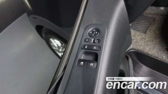 Hyundai Staria Cargo 5-Seater Modern 2024 — фото 11