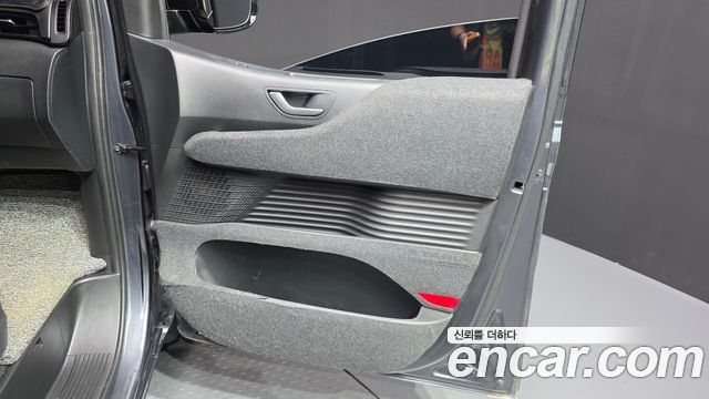 Hyundai Staria Cargo 5-Seater Modern 2024 — фото 25
