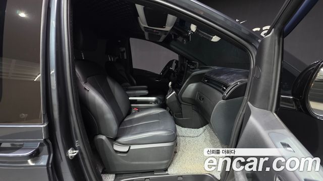 Hyundai Staria Cargo 5-Seater Modern 2024 — фото 26