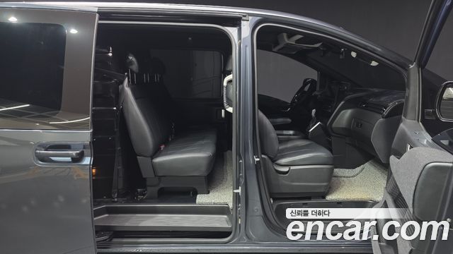 Hyundai Staria Cargo 5-Seater Modern 2024 — фото 27