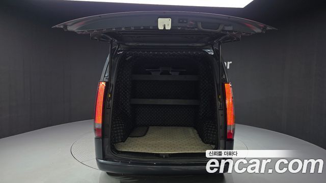 Hyundai Staria Cargo 5-Seater Modern 2024 — фото 30
