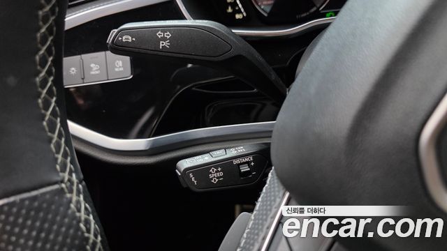Audi Q3 (F3) 35 TDI Quattro Premium Sportback 2022 — фото 23