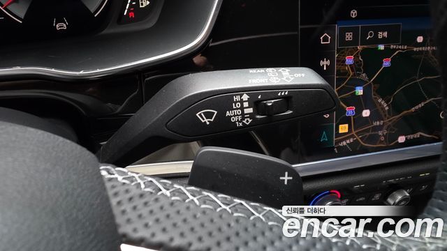 Audi Q3 (F3) 35 TDI Quattro Premium Sportback 2022 — фото 34