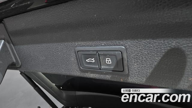 Audi Q3 (F3) 35 TDI Quattro Premium Sportback 2022 — фото 37