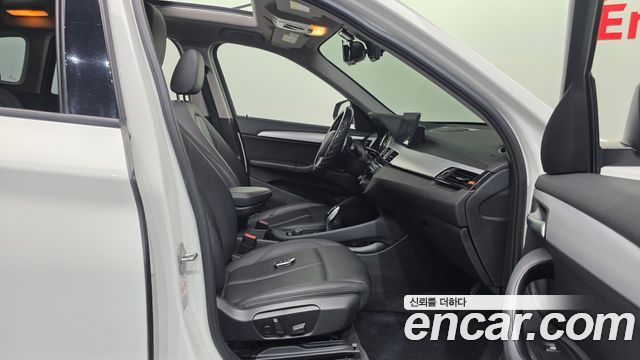 BMW X1 (F48) xDrive 18d Joy 2019 — фото 10