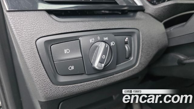 BMW X1 (F48) xDrive 18d Joy 2019 — фото 13