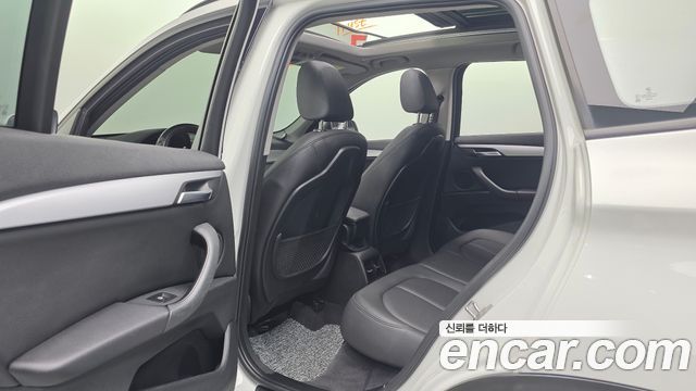 BMW X1 (F48) xDrive 18d Joy 2019 — фото 18