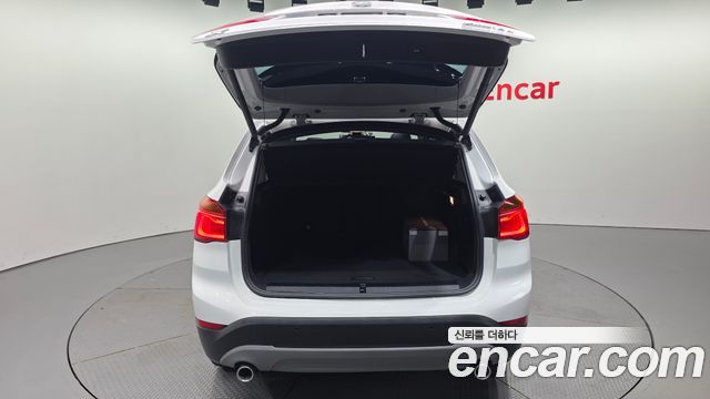 BMW X1 (F48) xDrive 18d Joy 2019 — фото 20