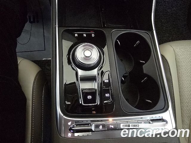 Kia Carnival (IV) Gasoline 9-Seater Signature 2025 — фото 9