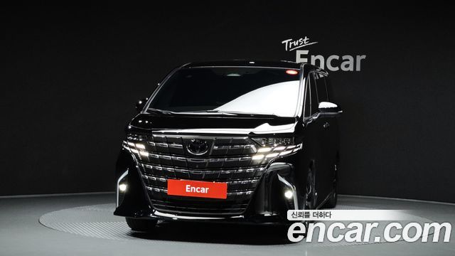 Toyota Alphard (IV) 2.5 HEV Executive AWD 2025 — фото 3