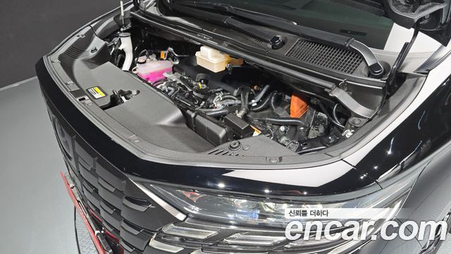 Toyota Alphard (IV) 2.5 HEV Executive AWD 2025 — фото 6