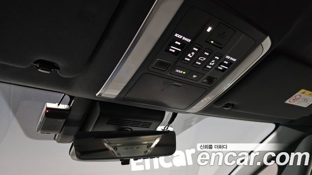 Toyota Alphard (IV) 2.5 HEV Executive AWD 2025 — фото 23