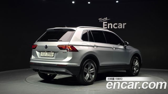 Volkswagen Tiguan (II) 2.0 TDI 4Motion Prestige 2018 — фото 2