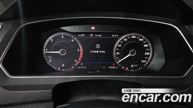 Volkswagen Tiguan (II) 2.0 TDI 4Motion Prestige 2018 — фото 8