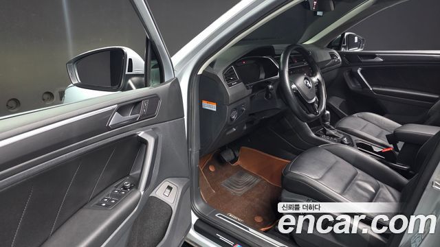 Volkswagen Tiguan (II) 2.0 TDI 4Motion Prestige 2018 — фото 10