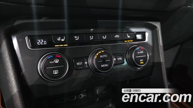 Volkswagen Tiguan (II) 2.0 TDI 4Motion Prestige 2018 — фото 16