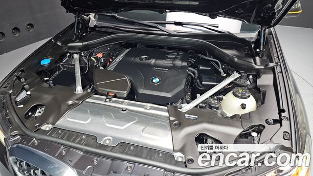 BMW X4 (G02) xDrive20i xLine 2025 — фото 6