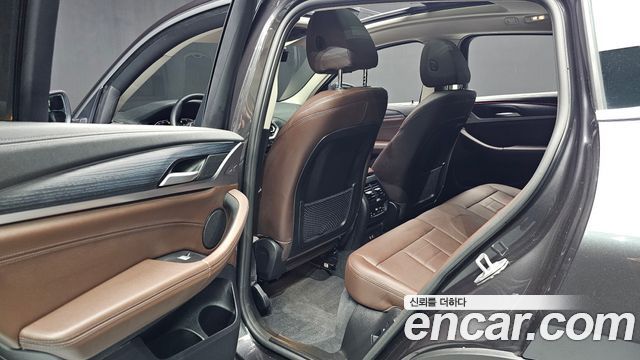 BMW X4 (G02) xDrive20i xLine 2025 — фото 12