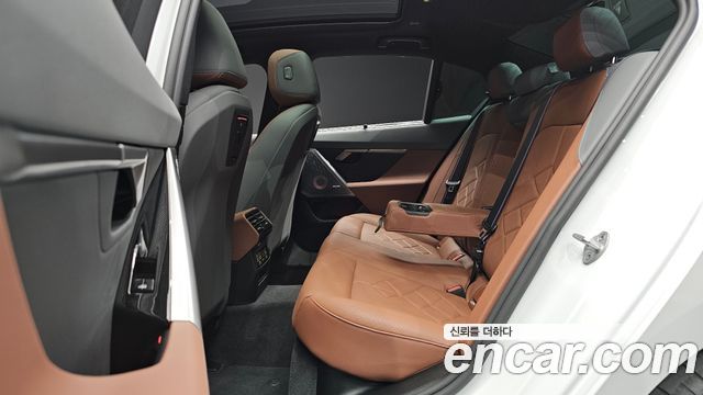 BMW 5 Series (G60) 530i xDrive M Sport Pro Special Edition 2026 — фото 11
