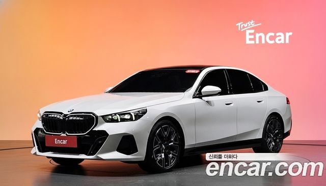 BMW 5 Series (G60) 530i xDrive M Sport Pro Special Edition 2026 — фото 1