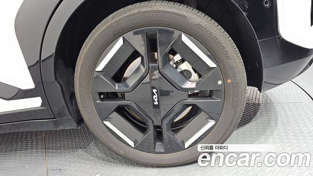 Kia EV3 Long Range 4WD GT Line 2027 — фото 21