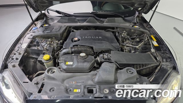 Jaguar XJ 3.0D Premium Luxury LWB X351 2013 — фото 6