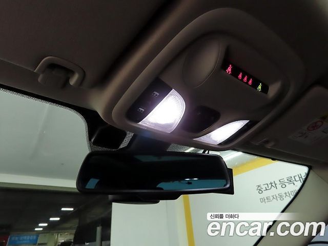 Jeep Cherokee (KL) 2.0 Diesel Longitude AWD 2015 — фото 19