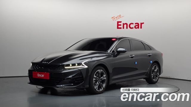 Kia K5 (III) 2.0 Noblesse 2022 — фото 1