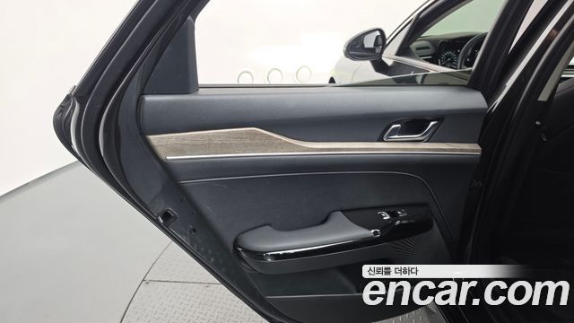 Kia K5 (III) 2.0 Noblesse 2022 — фото 25