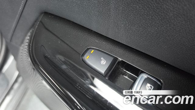 Kia K5 (III) 2.0 Noblesse 2022 — фото 31