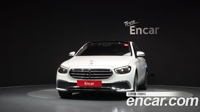 Mercedes-Benz E-Class (W213) E450 4MATIC Exclusive 2023 — фото 3