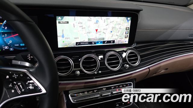 Mercedes-Benz E-Class (W213) E450 4MATIC Exclusive 2023 — фото 18