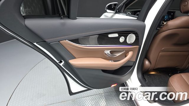 Mercedes-Benz E-Class (W213) E450 4MATIC Exclusive 2023 — фото 31