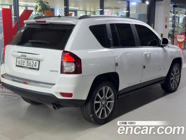 Jeep Compass 2.4 Limited 1st 2017 — фото 4