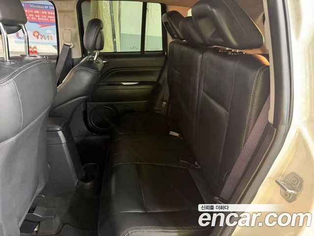 Jeep Compass 2.4 Limited 1st 2017 — фото 7